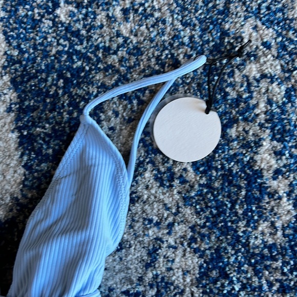 Tularosa Hazel One Piece in Sky Blue medium - Picture 6 of 10